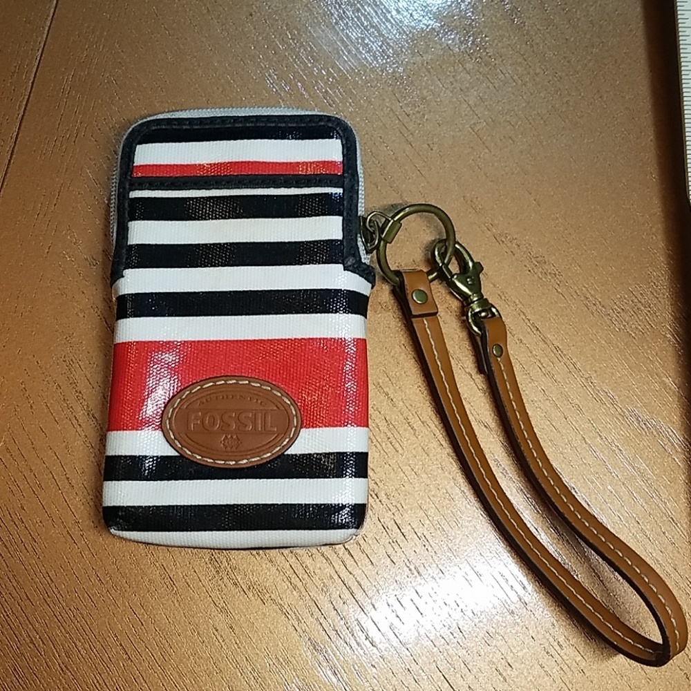 Fossil wallet / phone case